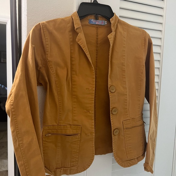 Jacket - Picture 1 of 1